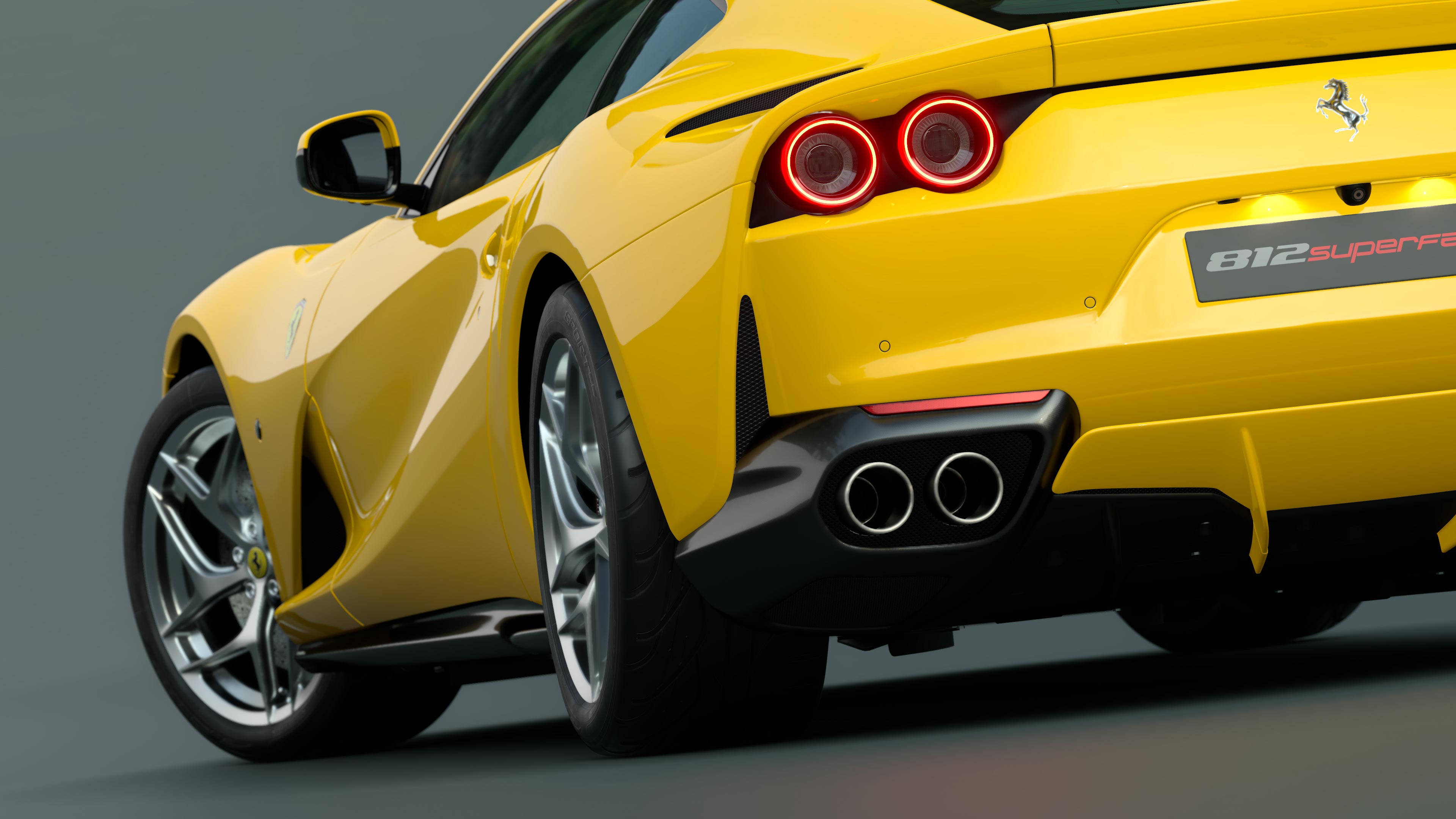 Ferrari 812 Superfast '17 - Photo 2