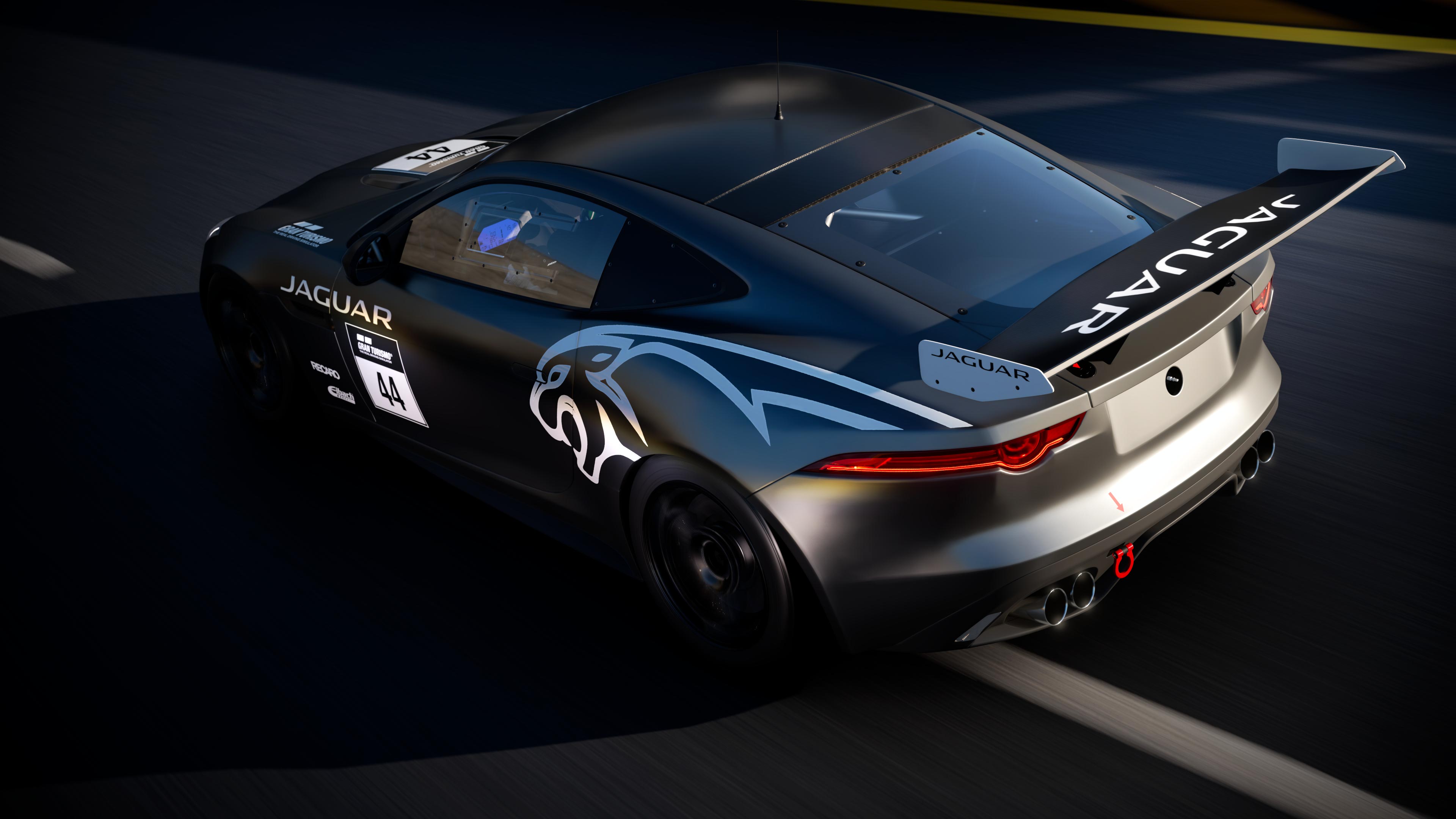 Jaguar F-type Gr.4 - Photo 1