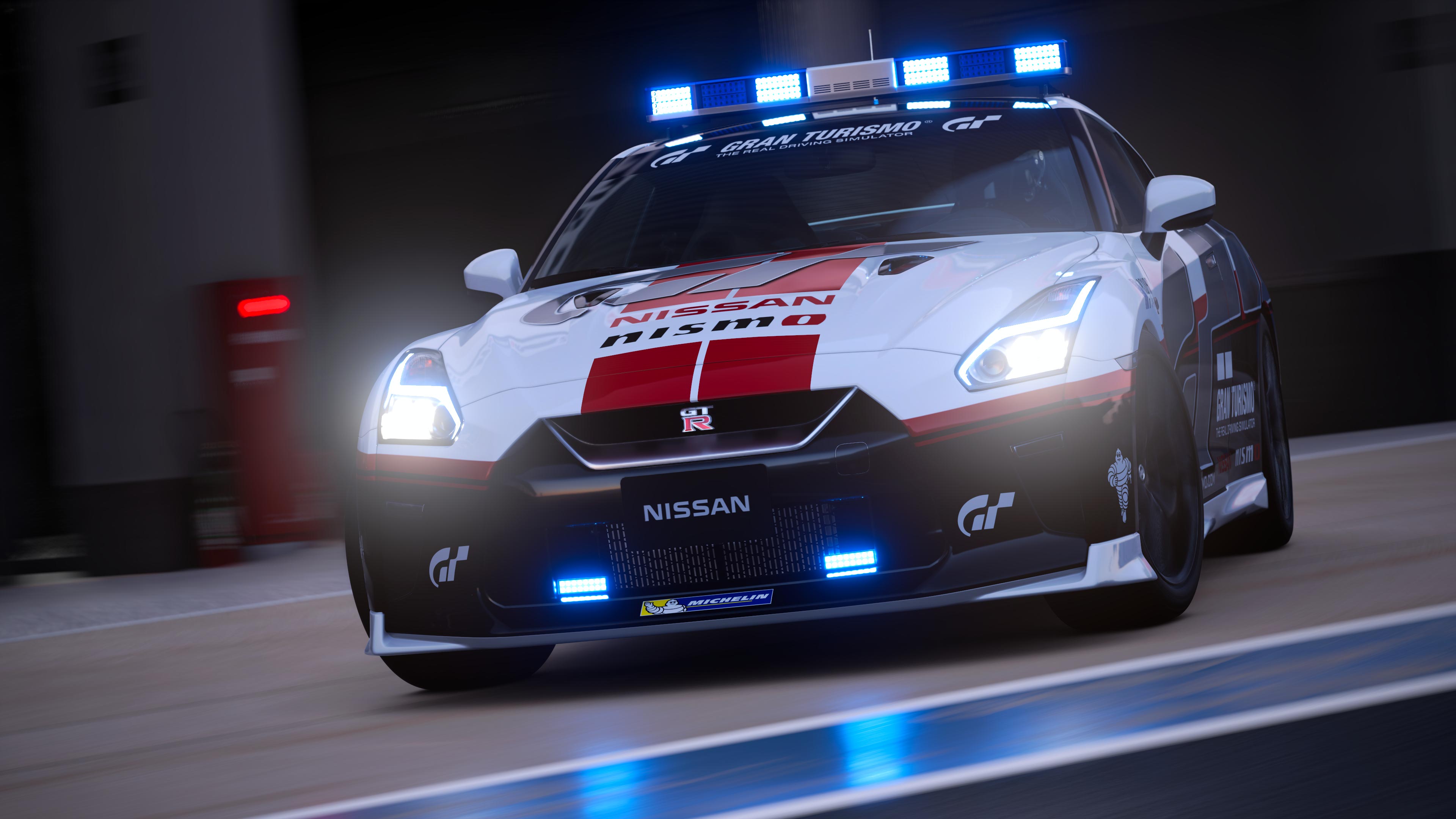 Nissan GT-R Safety Car - Photo 1