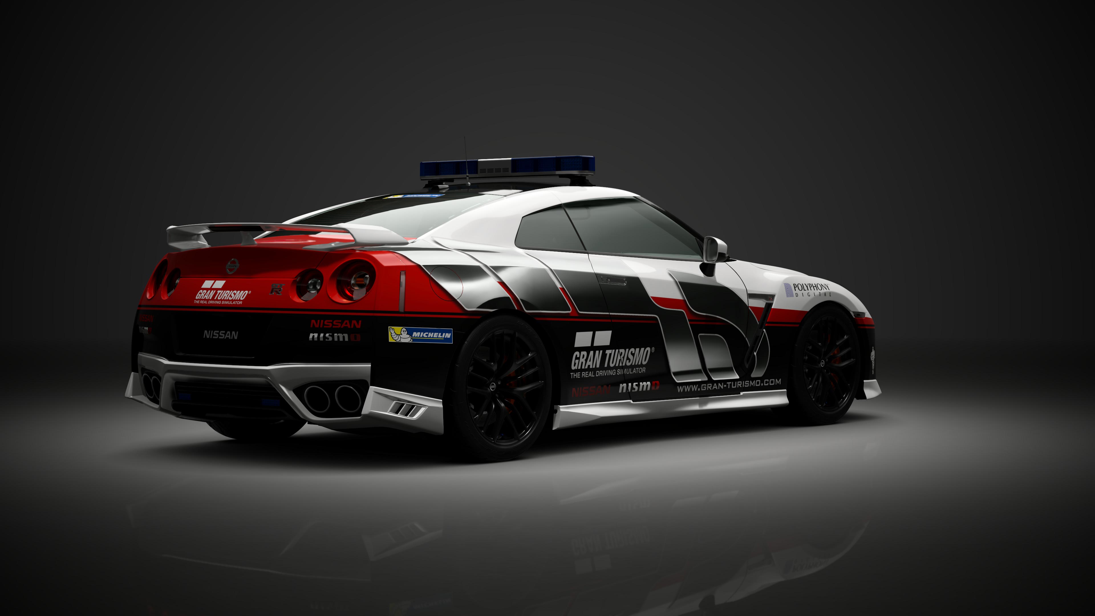 Nissan GT-R Safety Car - Photo 3