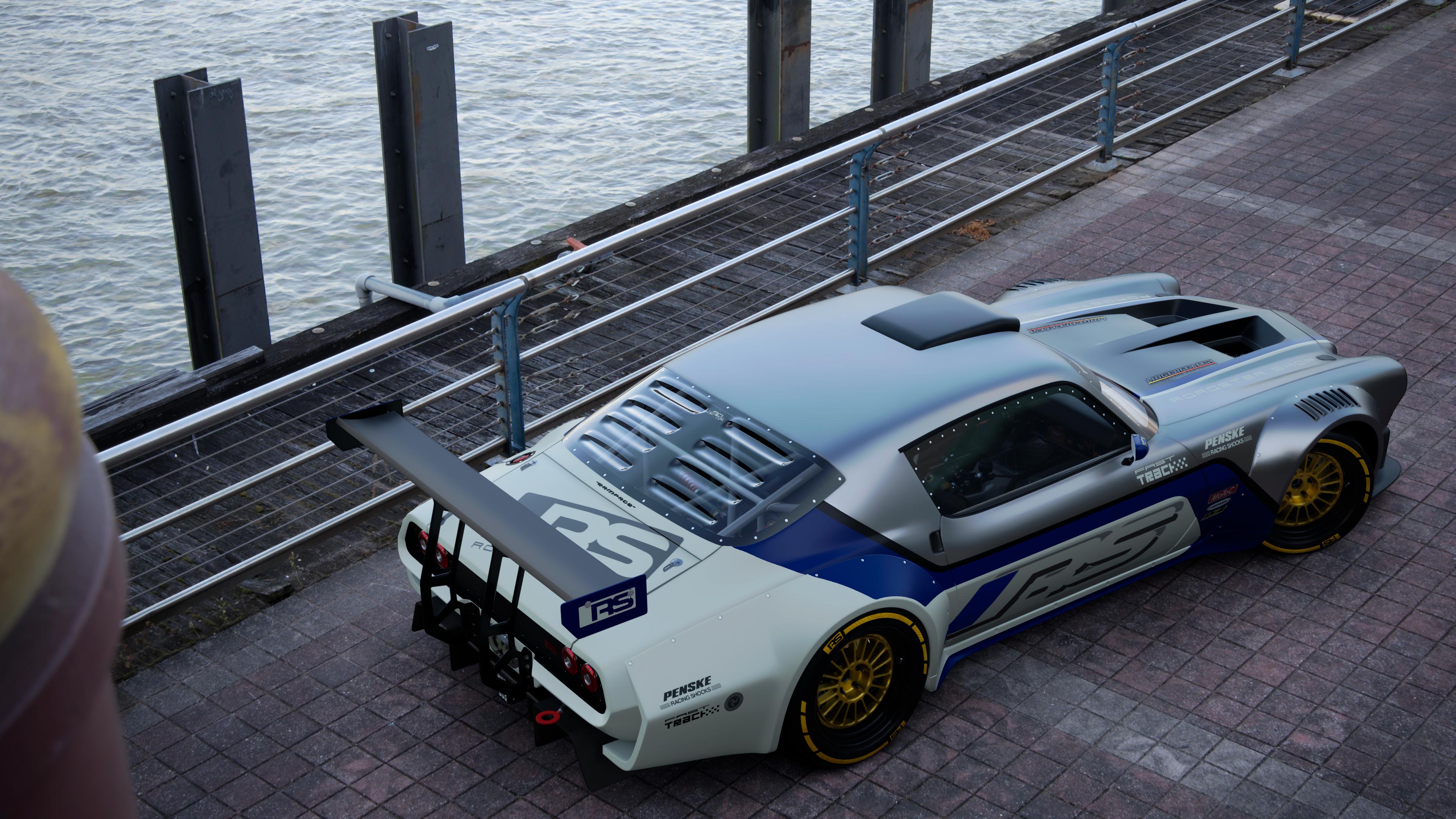 Roadster Shop Rampage - Photo 2