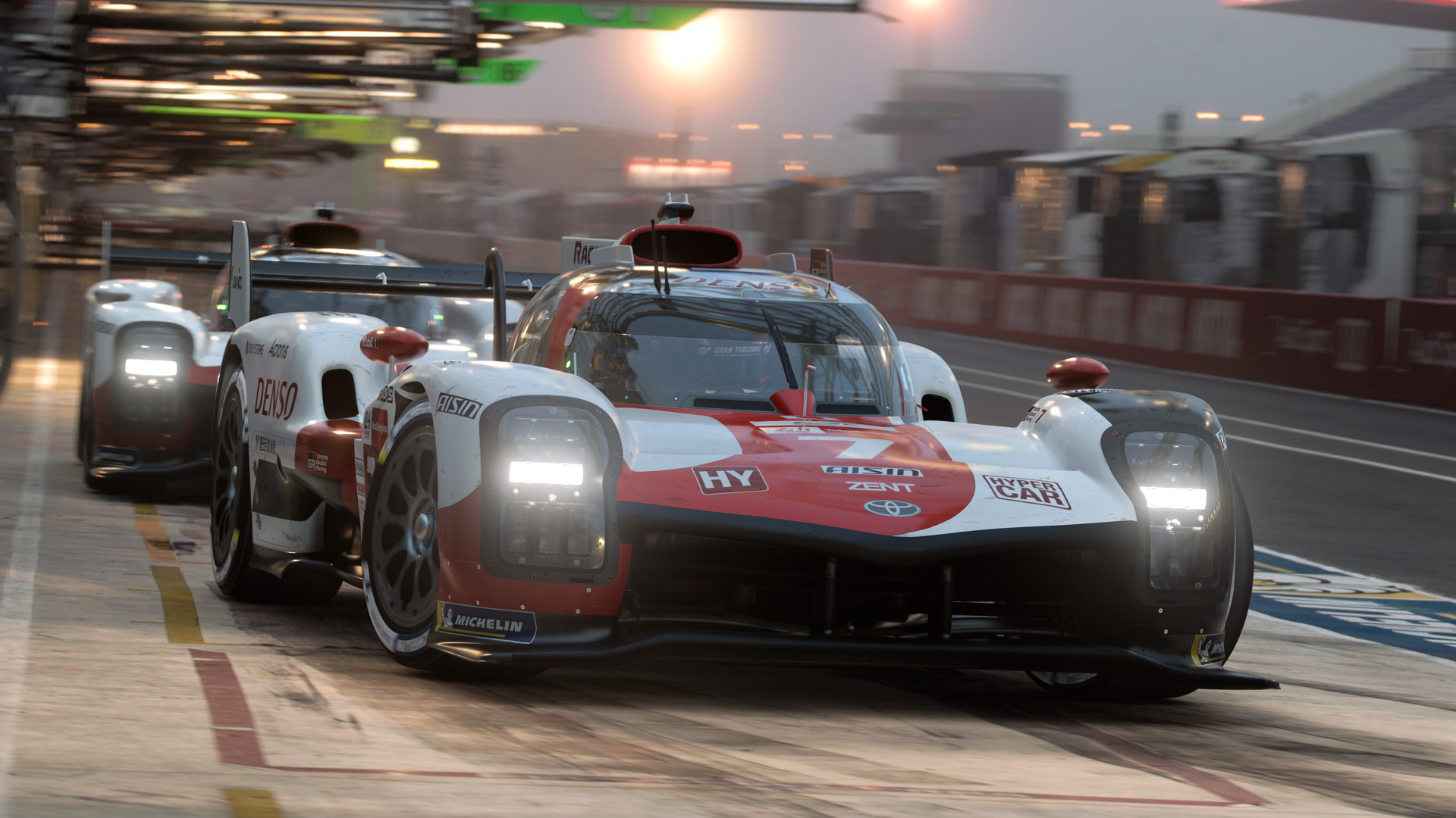 TOYOTA GR010 HYBRID '21 - Photo 2