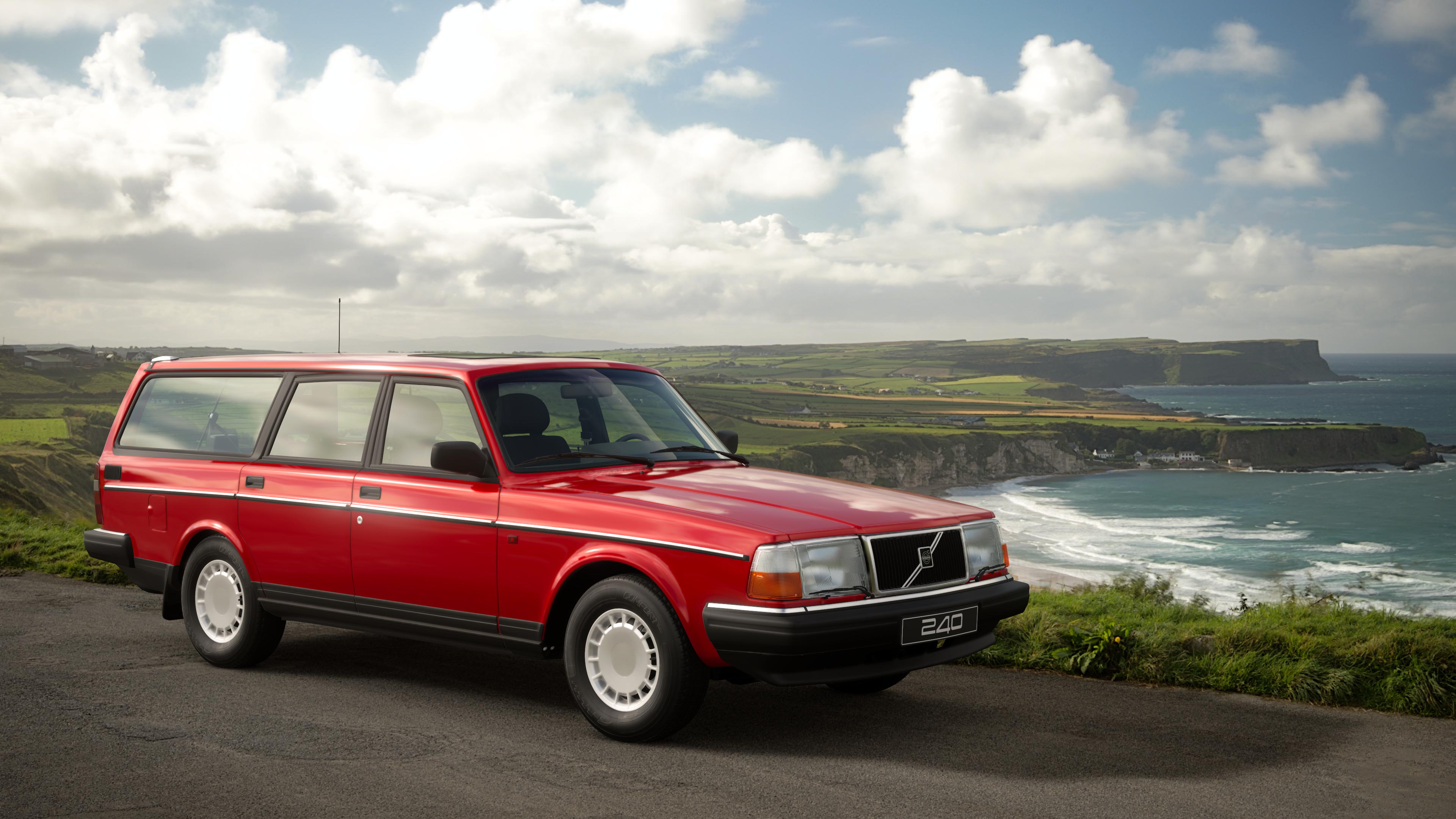 Volvo 240 SE Estate '93 - Photo 1